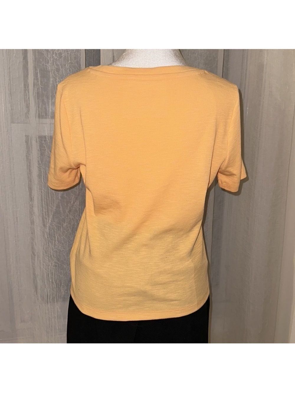 GAP S Orange Ribbed V-Neck Short Sleeve Ruched Front Tee - Picture 2 of 12
